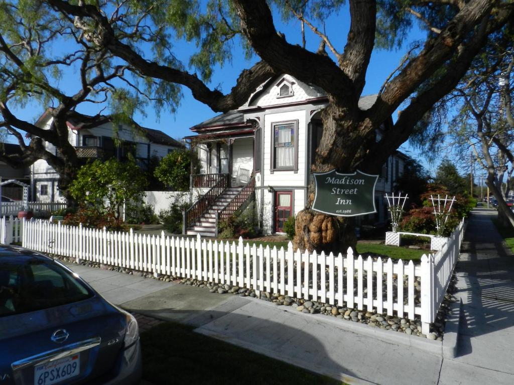 Madison Street Inn B&B ซานตาคลารา ภายนอก รูปภาพ